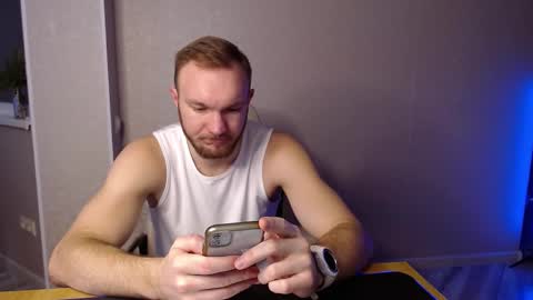Snapshot of toress1 chatting on February 26, 6:26 am Glebaty online show from February 26, 6:26 am