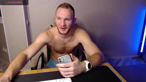 Snapshot of toress1 chatting on January 7, 6:03 pm Glebaty online show from January 7, 6:03 pm