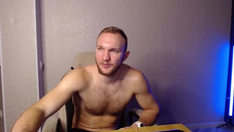Snapshot of toress1 chatting on January 8, 7:34 pm Glebaty online show from January 8, 7:34 pm