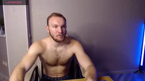 Snapshot of toress1 chatting on March 8, 7:46 am Glebaty online show from March 8, 7:46 am