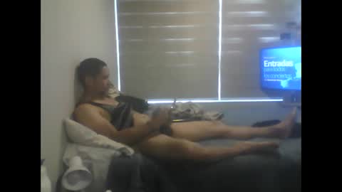 Snapshot of torolov chatting on October 23, 12:19 pm torolov online show from October 23, 12:19 pm