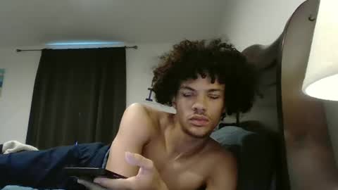 totxxx335 online show from December 5, 7:32 pm