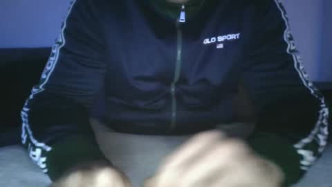 Snapshot of toyy_boy chatting on December 26, 6:43 pm Tim online show from December 26, 6:43 pm