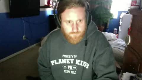 Snapshot of tragicallyhard chatting on March 1, 9:59 pm tragicallyhard online show from March 1, 9:59 pm