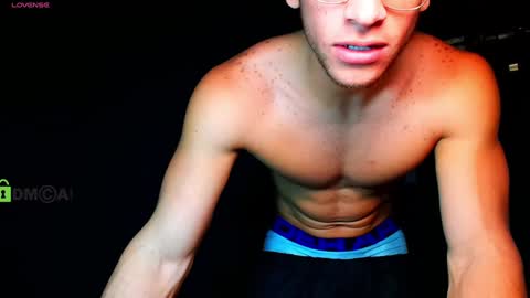 TRAVIS. online show from February 8, 10:08 pm