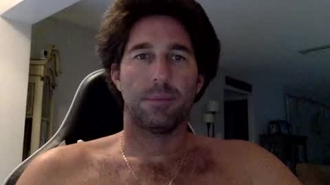 TravisKenn online show from October 23, 11:46 am