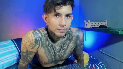 TRAV - INDEPENDENT MODEL online show from September 16, 10:54 pm