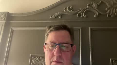 treborinthesky online show from February 28, 6:23 am