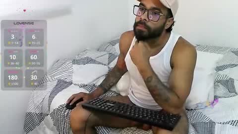 Hunter man online show from March 25, 10:47 pm