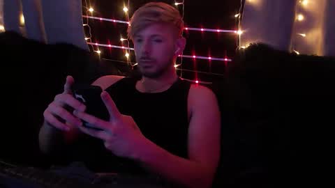 Trev Tone online show from January 7, 9:25 am