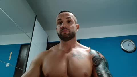 Snapshot of tridentmuscles chatting on January 8, 11:32 am tridentmuscles online show from January 8, 11:32 am