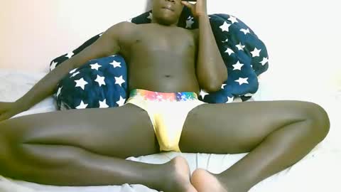 Trisboo5 online show from December 17, 3:30 pm