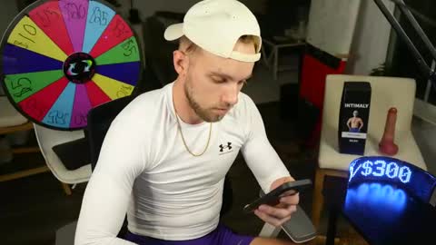 Troy Green online show from January 5, 3:43 am