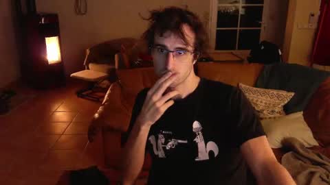 trucdeoufouf online show from February 5, 9:40 pm