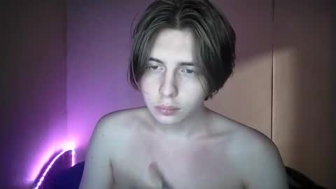 Emilum online show from February 21, 12:49 am