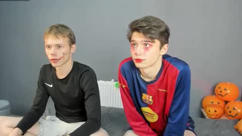 Angus online show from November 1, 10:47 pm