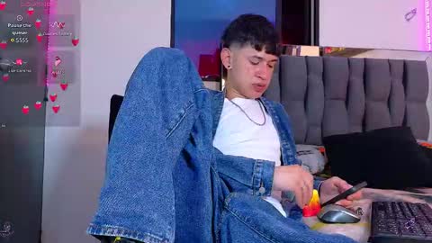 Mr Daren online show from September 13, 5:36 pm