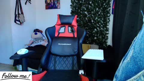 Snapshot of twink_sebas_ chatting on January 21, 5:05 pm Bad boy sebastian online show from January 21, 5:05 pm