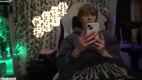 Ben online show from December 14, 9:11 pm