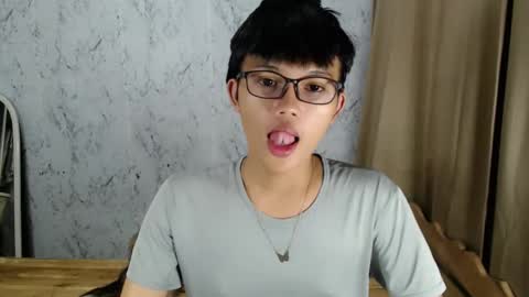 Snapshot of twinkle_star03 chatting on October 7, 6:45 pm jobert online show from October 7, 6:45 pm
