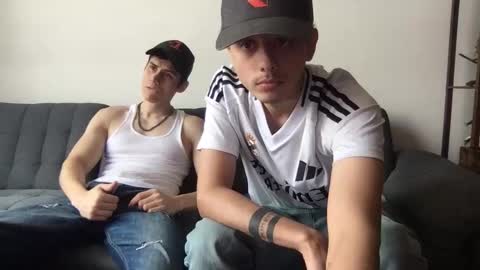 Derrick online show from March 8, 7:18 pm