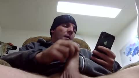 twister1976hasha online show from January 24, 8:23 am