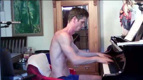 TobeBritta online show from February 25, 8:51 pm