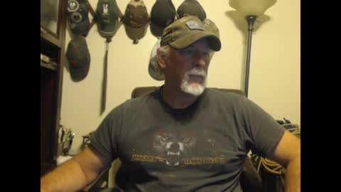 txlobo60 online show from April 5, 4:47 pm