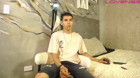 tyler cooper online show from October 21, 4:26 am