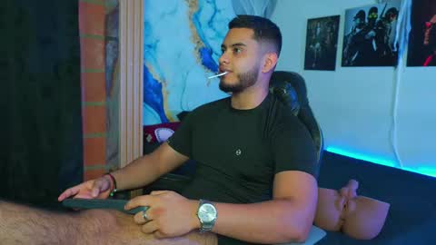 Tyler online show from November 7, 11:19 pm