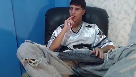 Tyler Rodriguez online show from February 11, 4:23 pm