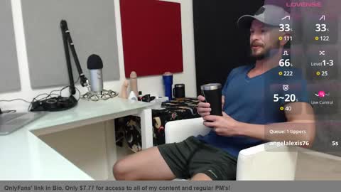 Tyrone Mattias online show from February 28, 11:12 pm