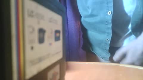 Snapshot of u02g2 chatting on February 21, 5:31 pm u02g2 online show from February 21, 5:31 pm