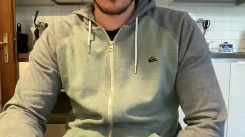 uddupugg online show from April 17, 9:01 am