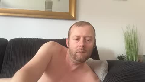 ukmatty3 online show from April 17, 2:53 pm