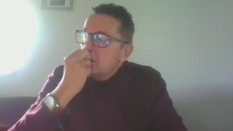 ulmeni4 online show from December 25, 10:06 am