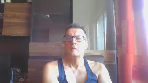 ulmeni4 online show from January 29, 9:55 am