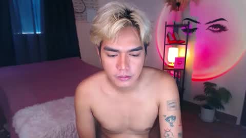 Alex online show from February 5, 1:47 am