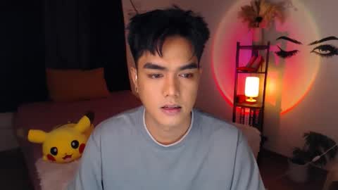 Alex online show from February 28, 7:35 pm