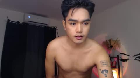 Alex online show from March 6, 7:10 pm