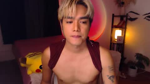 Alex online show from February 18, 7:00 pm