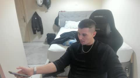 hi im mike tyson -  online show from November 7, 9:29 pm