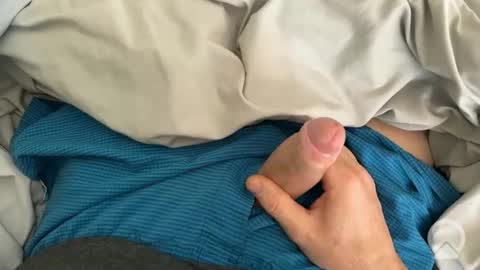 uncutbicuck online show from December 5, 5:42 pm