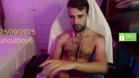 Uncut online show from September 28, 9:46 pm