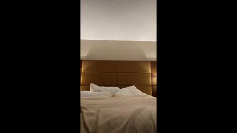 uncutbull541 online show from January 5, 11:08 pm