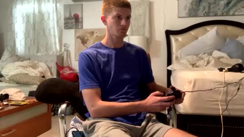 Stepbro online show from February 15, 5:39 pm