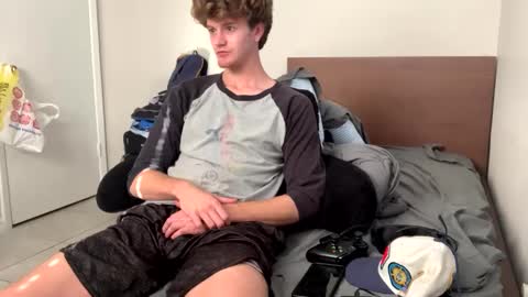 Stepbro online show from December 30, 7:42 pm