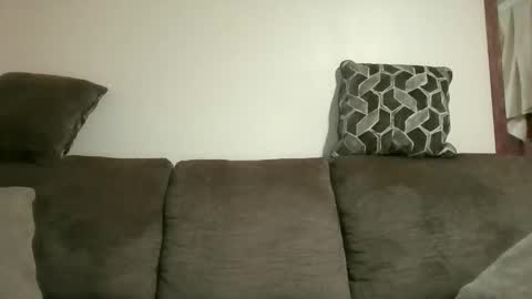 up_bear10 online show from April 7, 9:31 am