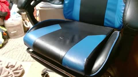 uprailfan1986 online show from October 22, 7:16 pm