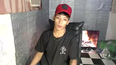 ur_raffy online show from March 3, 11:56 pm